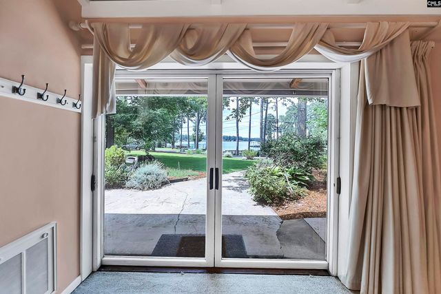 135 Winding Road, Irmo, SC 29063