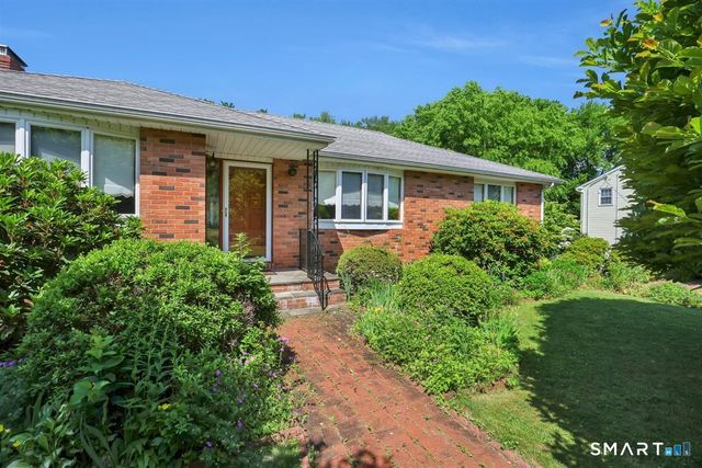 79 Orchard Street, Glastonbury, CT 06033