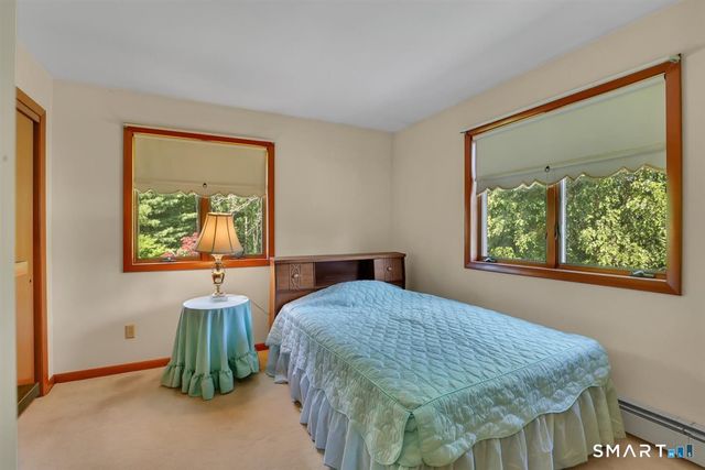 79 Orchard Street, Glastonbury, CT 06033