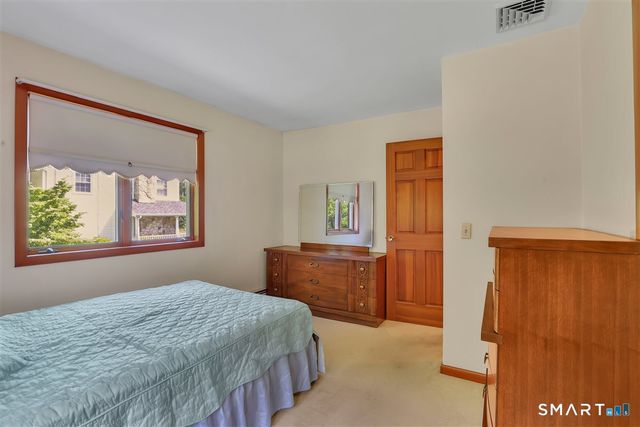79 Orchard Street, Glastonbury, CT 06033