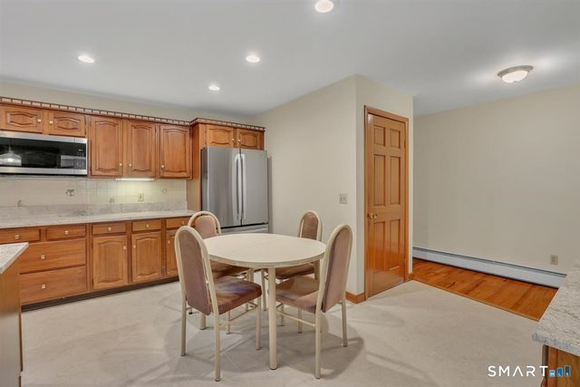 79 Orchard Street, Glastonbury, CT 06033