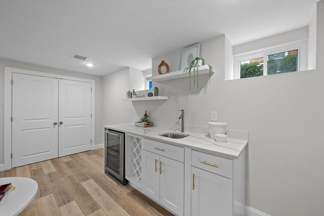 40 Harlow Street 40, Arlington, MA 02474