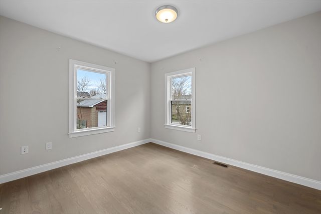 40 Harlow Street 40, Arlington, MA 02474