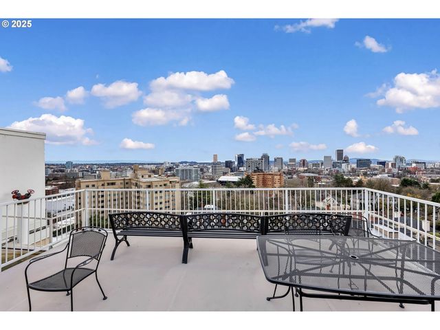 2211 Sw PARK Pl 403, Portland, OR 97205