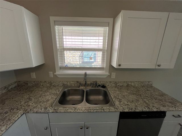 5827 Columbia Avenue, Dallas, TX 75214