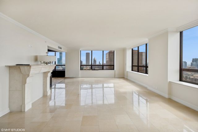 180 E PEARSON Street 5906, Chicago, IL 60611