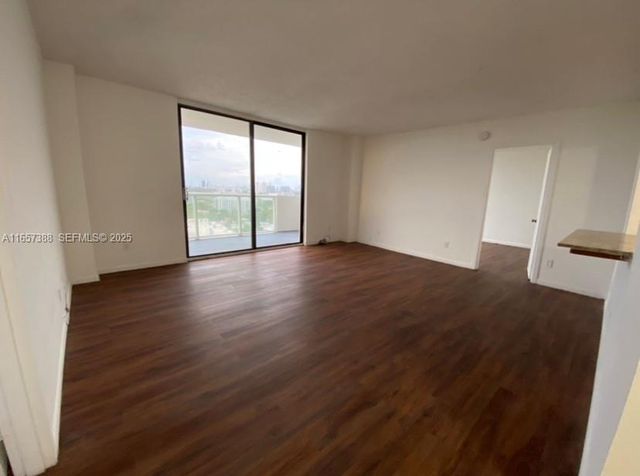 13499 Biscayne Boulevard 1507, North Miami, FL 33181