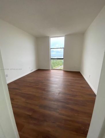 13499 Biscayne Boulevard 1507, North Miami, FL 33181