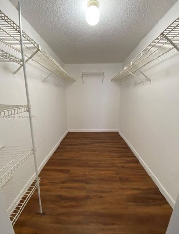 13499 Biscayne Boulevard 1507, North Miami, FL 33181