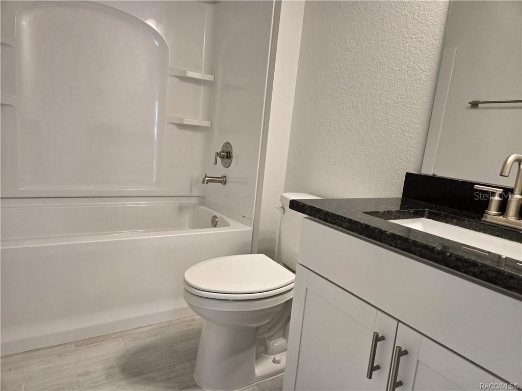 Image 13 of property listing at 1170 HERON POINT DRIVE, Inverness, FL 34453