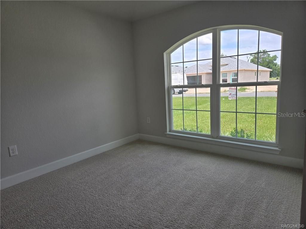 Image 6 of property listing at 1170 HERON POINT DRIVE, Inverness, FL 34453