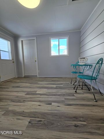 1062 Vincent Street, Findlay, OH 45840