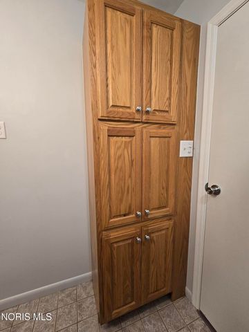 1062 Vincent Street, Findlay, OH 45840