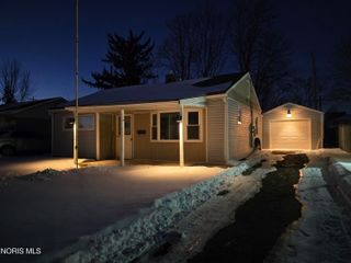 1062 Vincent Street, Findlay, OH 45840