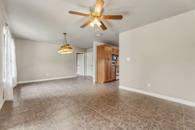 161 Still Forest DR, Cedar Creek, TX 78612