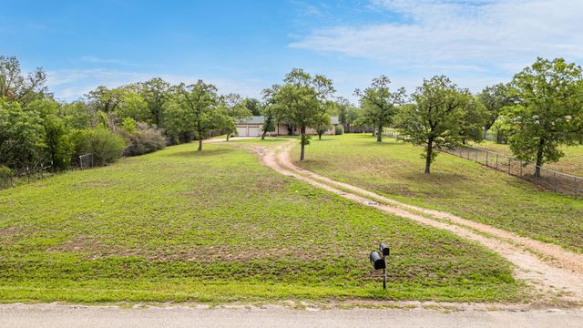 161 Still Forest DR, Cedar Creek, TX 78612