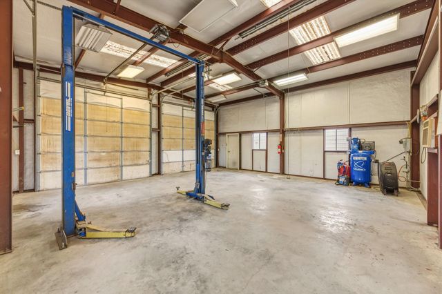 161 Still Forest DR, Cedar Creek, TX 78612
