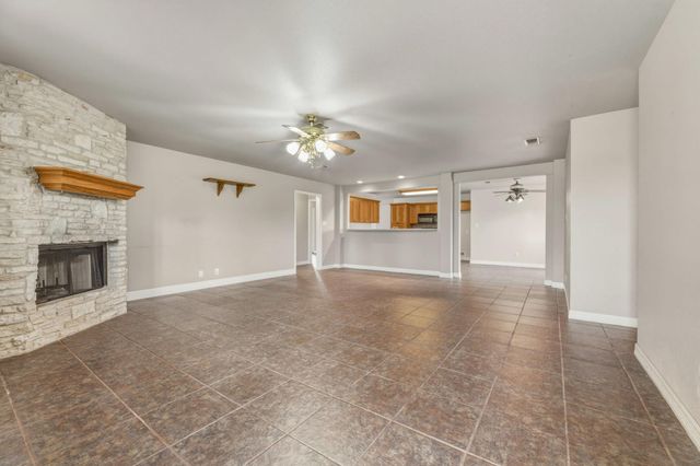 161 Still Forest DR, Cedar Creek, TX 78612