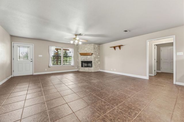 161 Still Forest DR, Cedar Creek, TX 78612