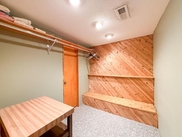 1829 Shoshone Drive, Lancaster, OH 43130