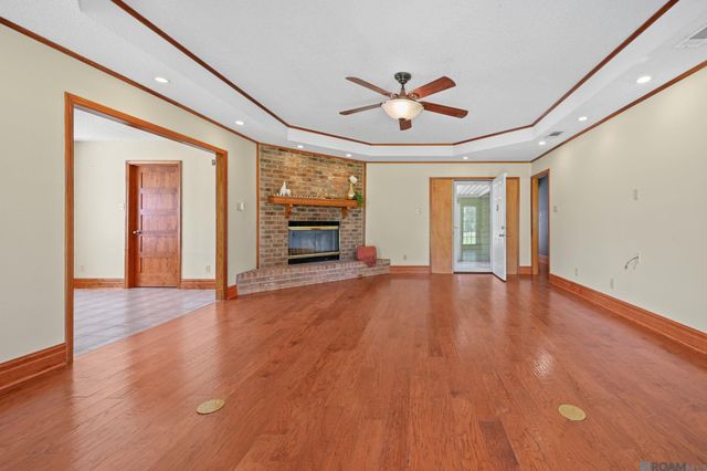 7097 Jim Rushing Rd, Denham Springs, LA 70706