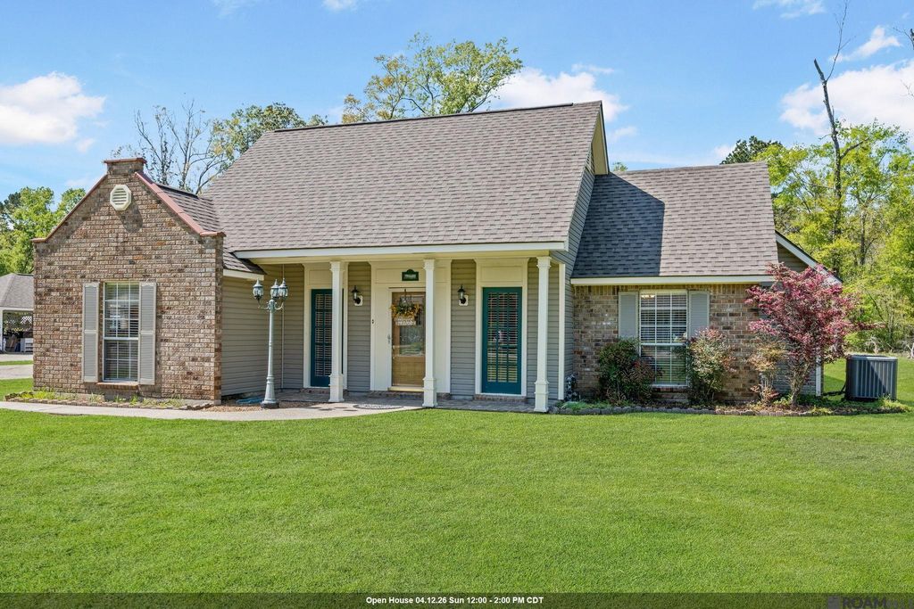 7097 Jim Rushing Rd, Denham Springs, LA 70706