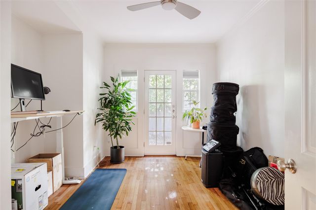 902 E 13th ST A, Austin, TX 78702
