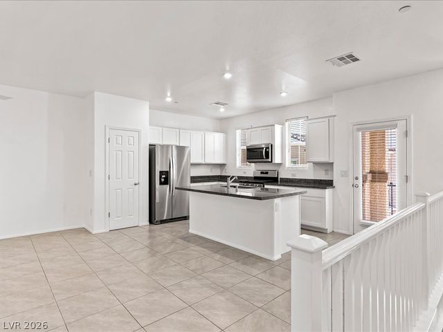 671 Foam Flower Lane, Henderson, NV 89015