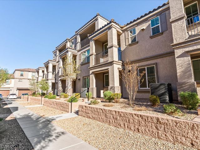 671 Foam Flower Lane, Henderson, NV 89015