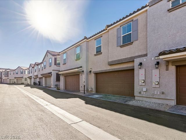671 Foam Flower Lane, Henderson, NV 89015