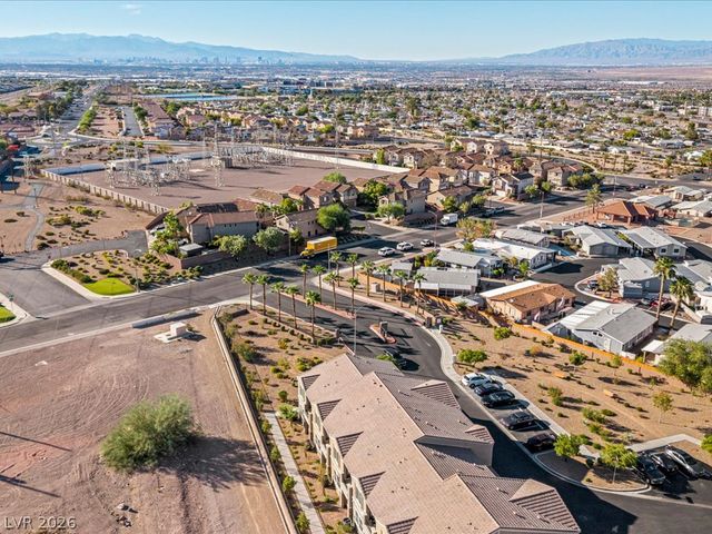 671 Foam Flower Lane, Henderson, NV 89015