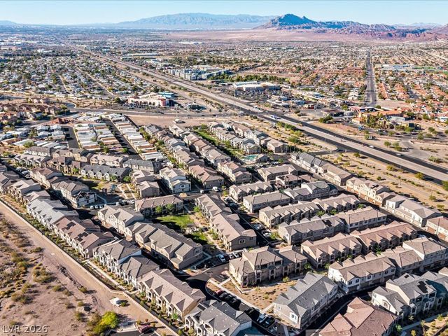 671 Foam Flower Lane, Henderson, NV 89015