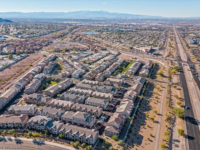 671 Foam Flower Lane, Henderson, NV 89015