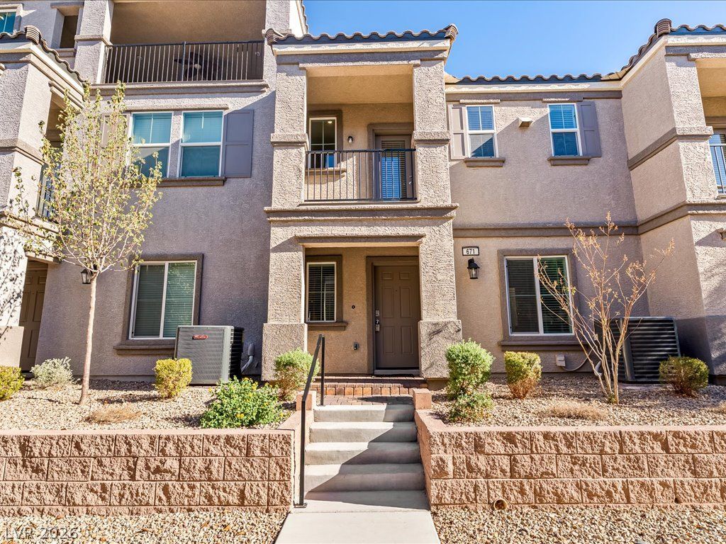 671 Foam Flower Lane, Henderson, NV 89015 — photo 2