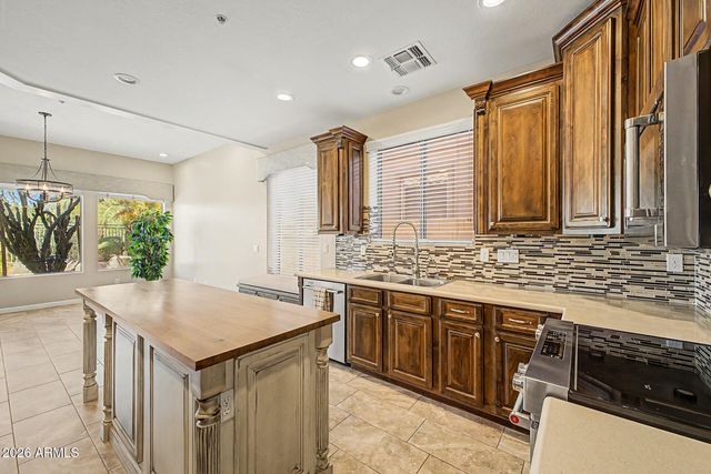 10588 E AUTUMN SAGE Drive, Scottsdale, AZ 85255
