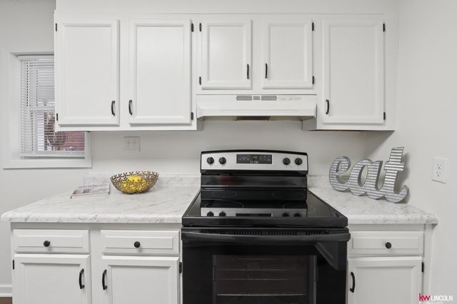 825 C Street, Lincoln, NE 68502