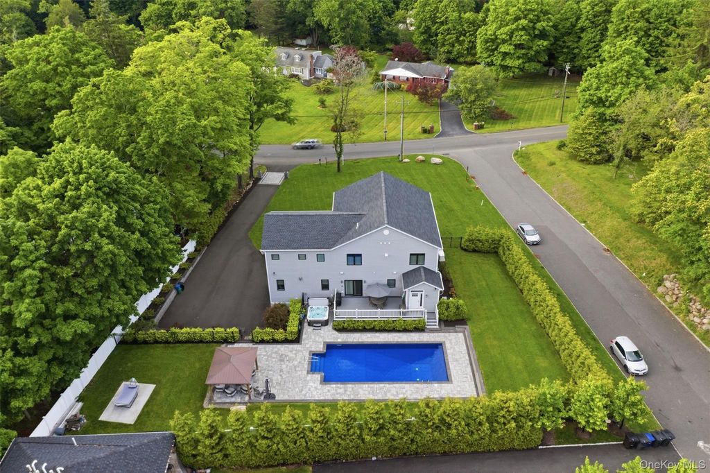 75 Campbell Avenue, Suffern, NY 10901 — photo 2