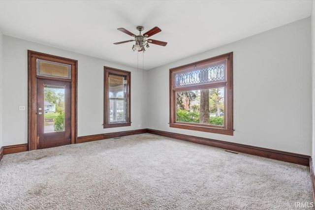 403 W North Street, Greenfield, IN 46140