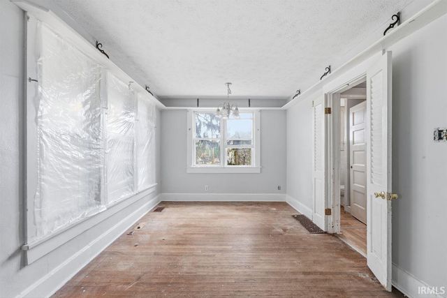 403 W North Street, Greenfield, IN 46140