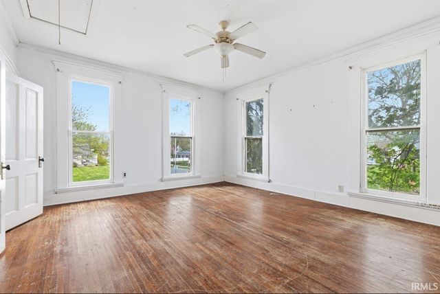 403 W North Street, Greenfield, IN 46140