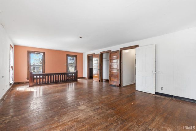 403 W North Street, Greenfield, IN 46140