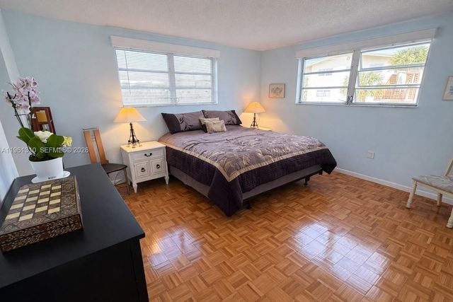 16750 NE 14th Ave 202, Miami, FL 33162