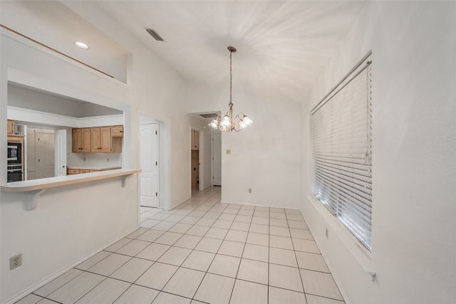 702 Jonathan Drive, Euless, TX 76040