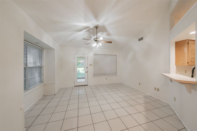 702 Jonathan Drive, Euless, TX 76040