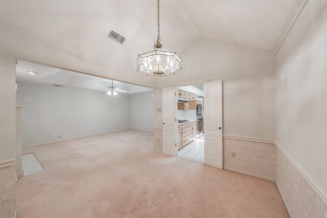 702 Jonathan Drive, Euless, TX 76040