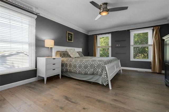 14260 Cedar Springs Drive, Town And Country, MO 63017