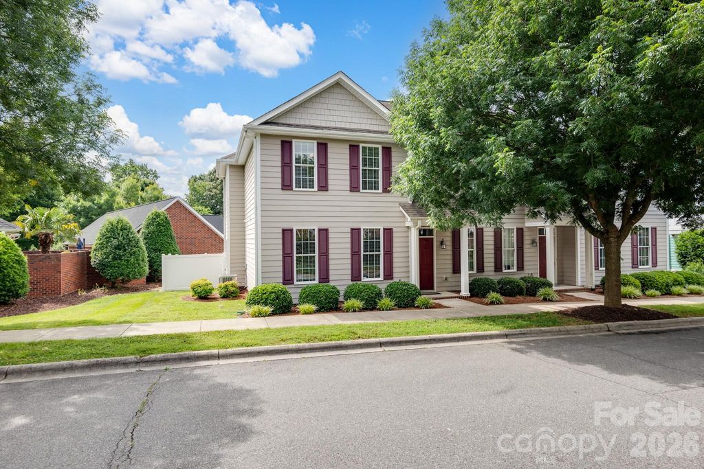 5945 Village Drive NW, Concord, NC 28027