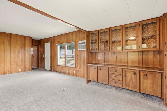 1415 S Bowdish Rd, Spokane Valley, WA 99206