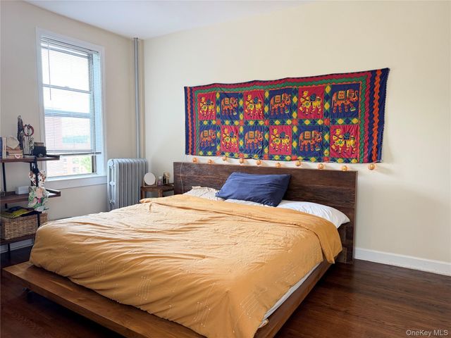531 Lincoln Avenue E 5L, Mount Vernon, NY 10552