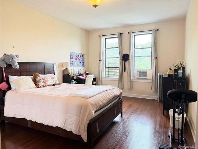 531 Lincoln Avenue E 5L, Mount Vernon, NY 10552